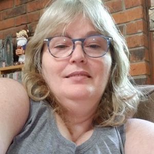 Meet your Posher, Rita